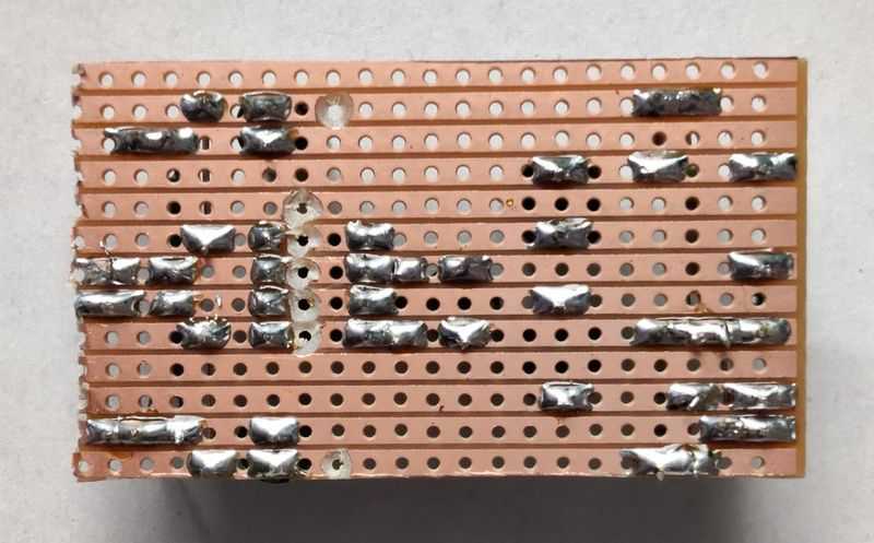 TDA2822M Stripboard Example Underside